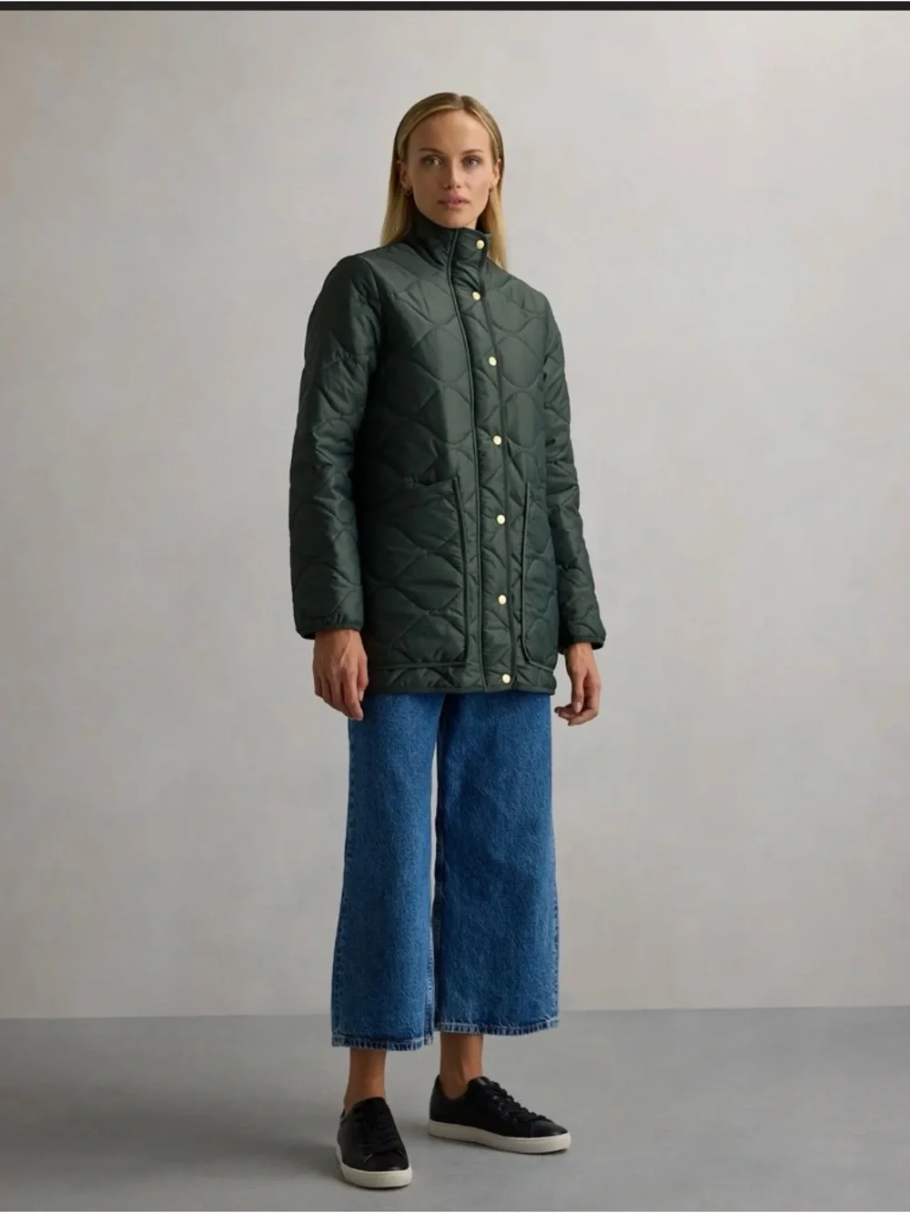 Quince Quilted Dark Green Puffer Jacket - Picture 2 of 8